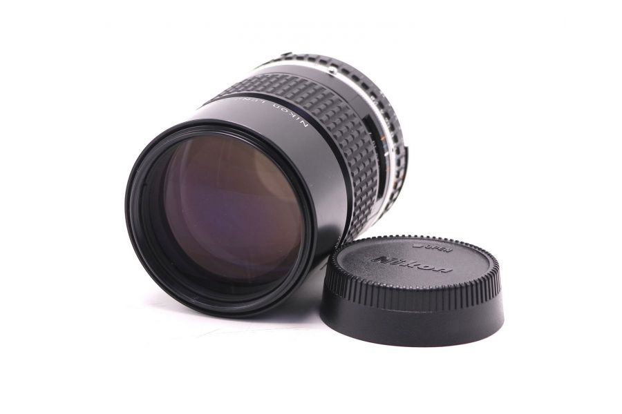 Мануальный объектив Nikon AI-S 135mm f/2.8 Nikkor