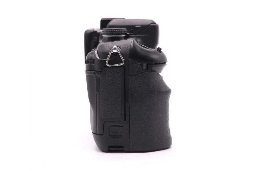 Зеркальный фотоаппарат Minolta Dynax 9 body