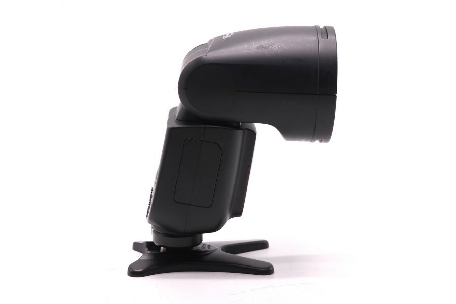 Вспышка профессиональная накамерная Godox V1n