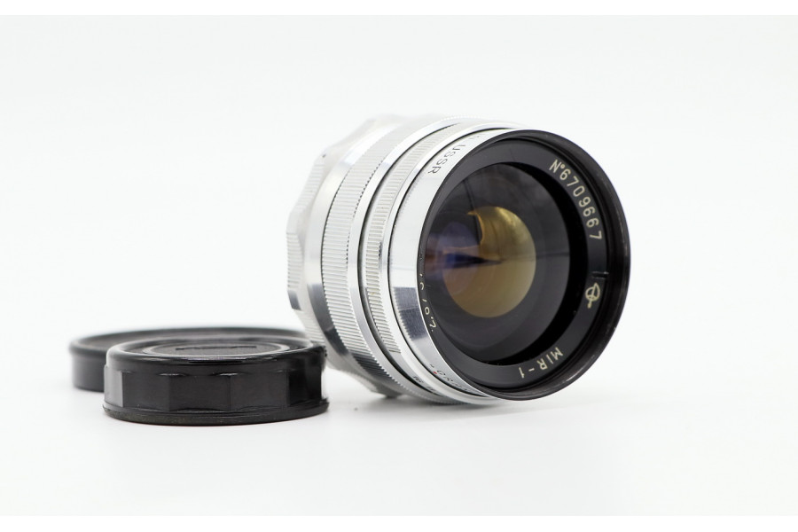 Советский широкоугольный объектив Мир-1 2.8/37 GPB