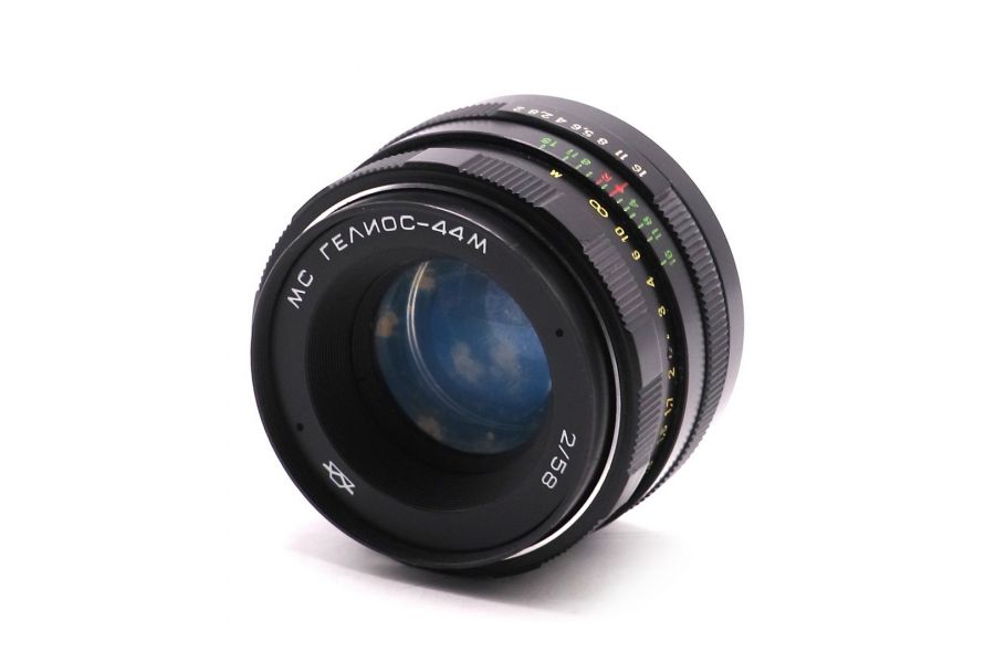 Советский объектив Гелиос-44М МС 2/58 М42