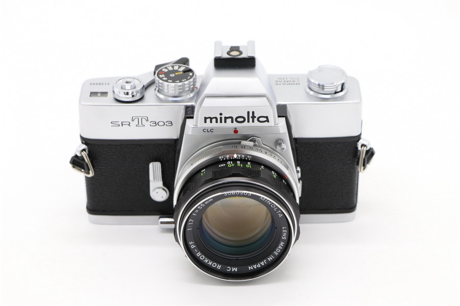 Плёночная зеркальная камера Minolta SRT 303 kit