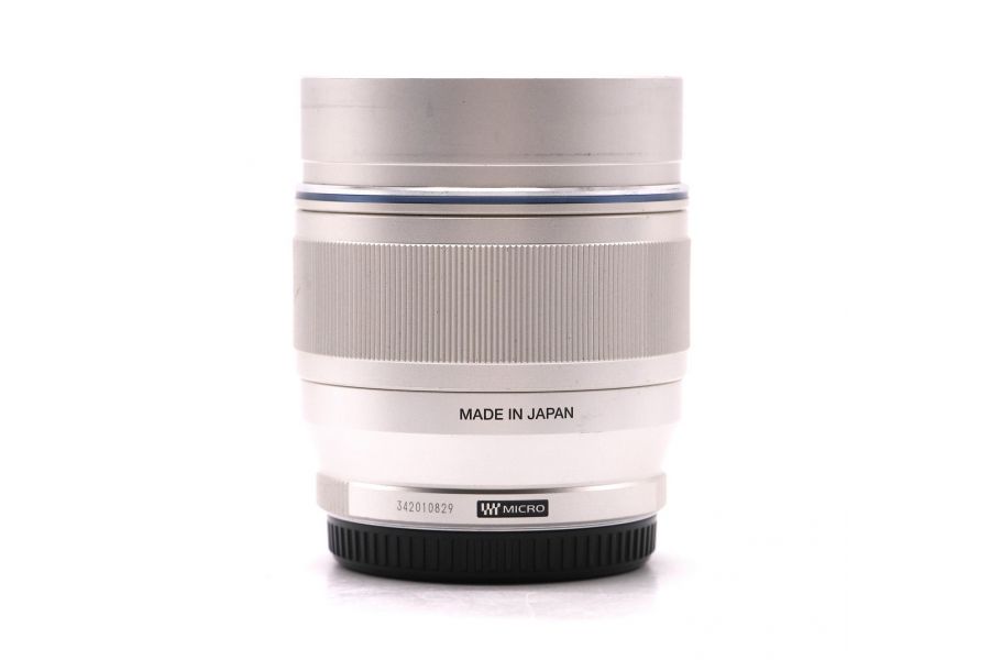 Объектив Olympus M.Zuiko Digital 75mm f/1.8 ED MSC