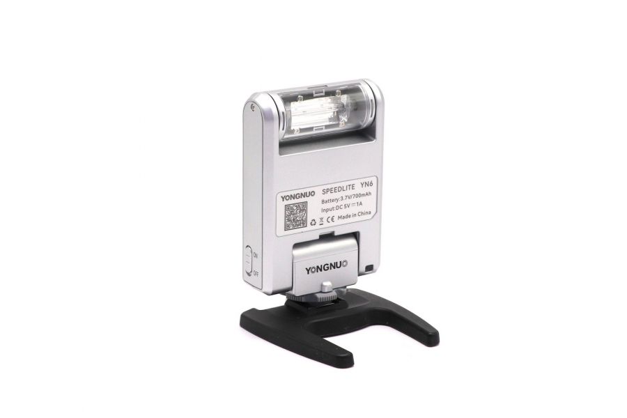 Фотовспышка компактная YongNuo YN6 в упаковке