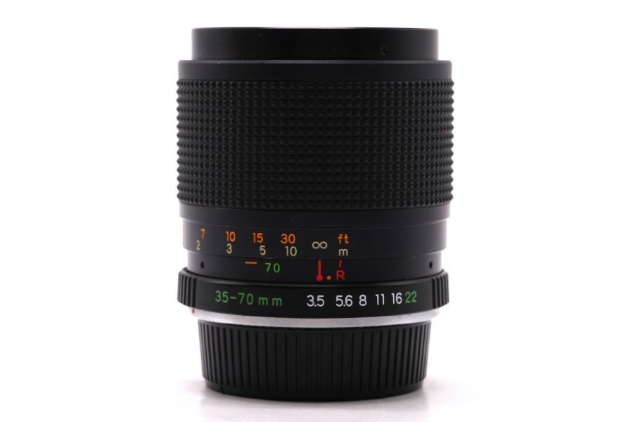 Объектив Yashica MC Zoom 35-70mm f/3.5-4.5 в упаковке