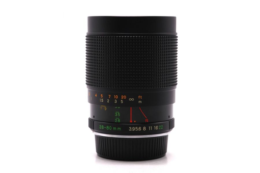 Объектив Yashica MC Zoom 28-80mm f/3.9-4.9 в упаковке