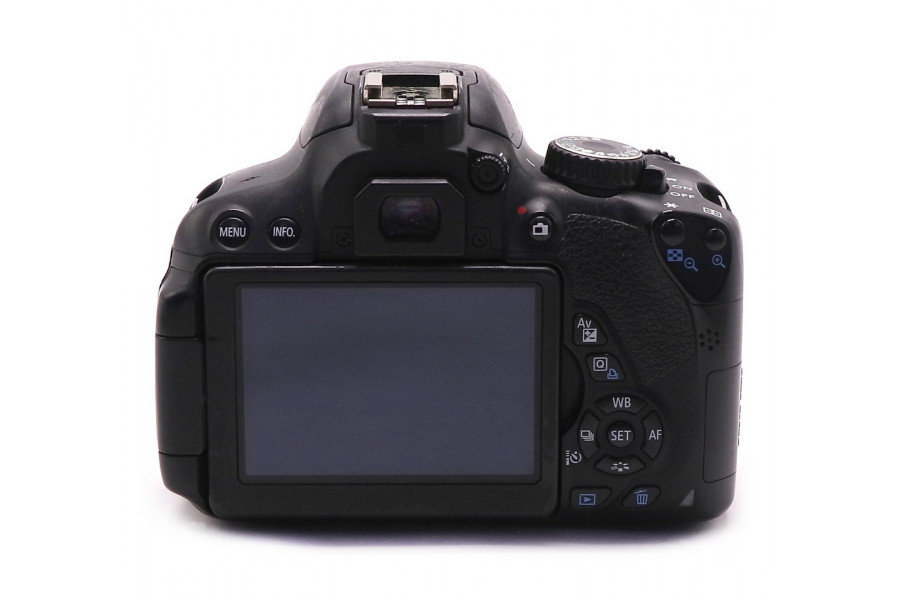 Камера Canon EOS 650D kit (пробег 18855 кадров)