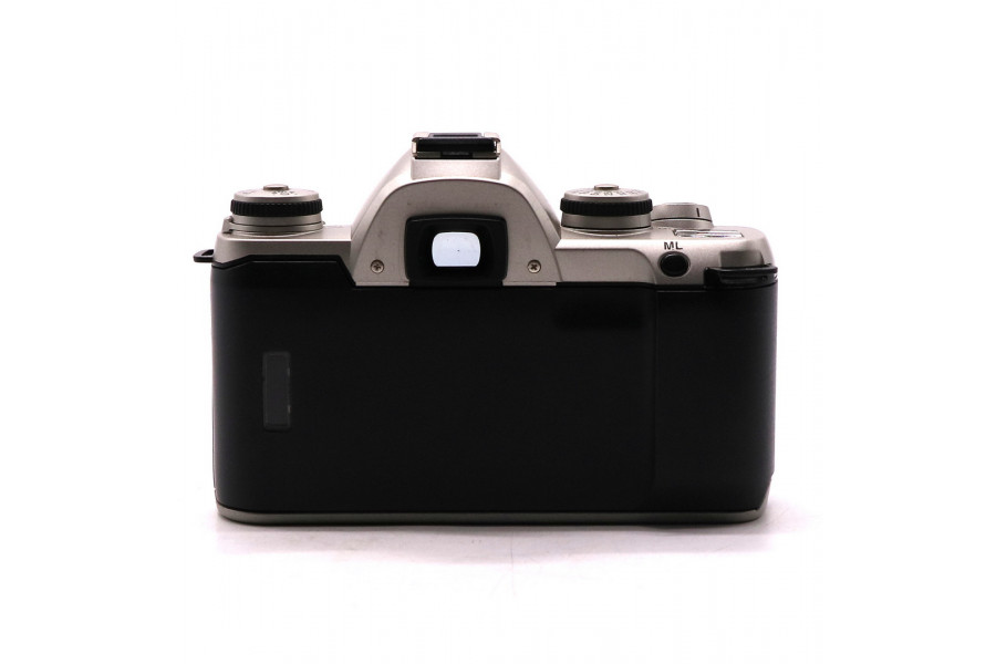 Зеркальный пленочный фотоаппарат Pentax MZ-M