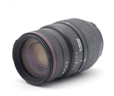Цифровой Sigma AF 70-300mm f/4-5.6D APO Macro for Nikon