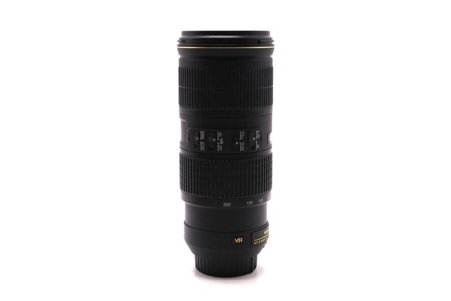 Объектив Nikon 70-200mm f/4G ED VR AF-S Nikkor в упаковке