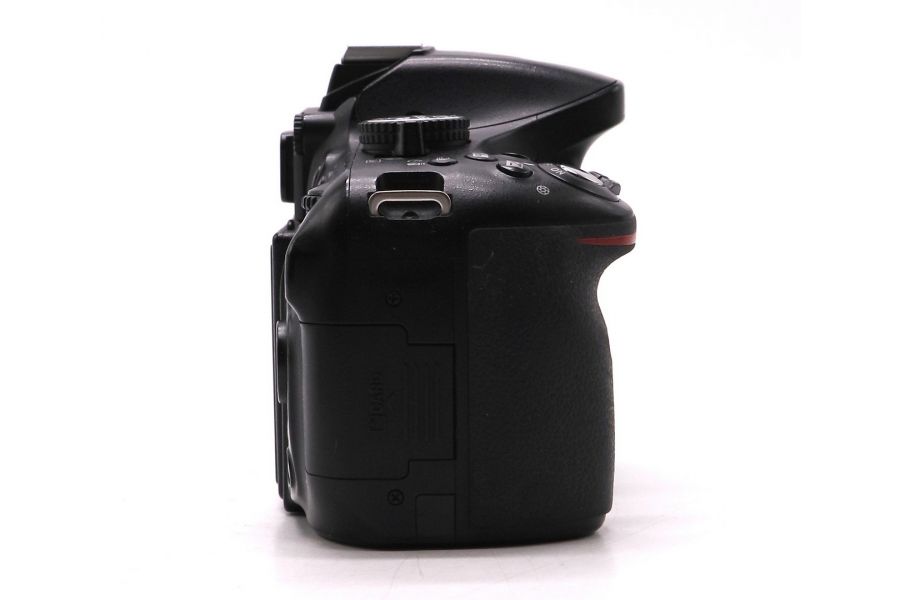Камера Nikon D5200 body (пробег 62490 кадров)