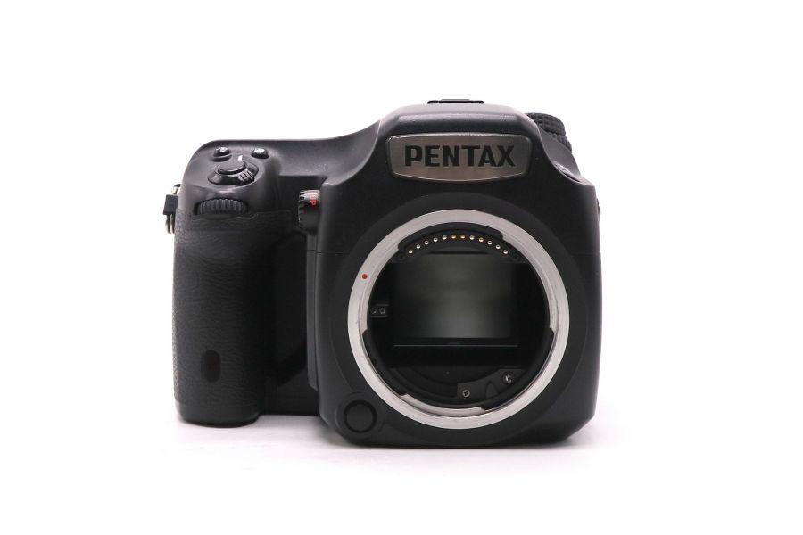 Pentax 645Z body в упаковке (пробег 36115 кадров)