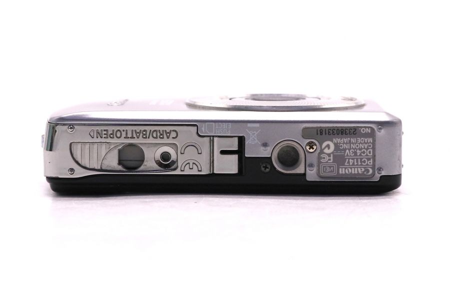 Фотоаппарат Canon Digital IXUS 65 в упаковке