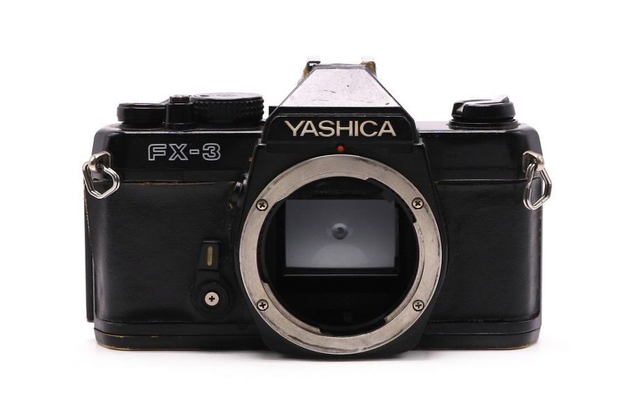 Зеркальная камера Yashica FX-3 body неисправная