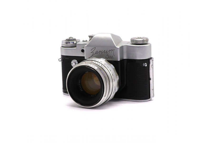 Пленочный фотоаппарат Зенит 3М + Гелиос-44 silver