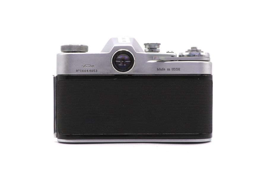 Пленочный фотоаппарат Зенит 3М + Гелиос-44 silver