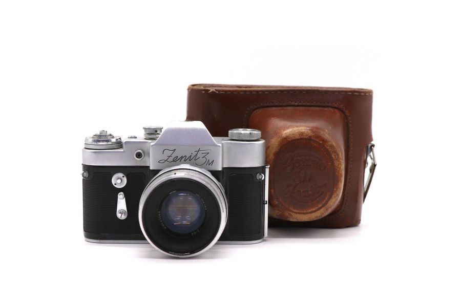 Пленочный фотоаппарат Зенит 3М + Гелиос-44 silver