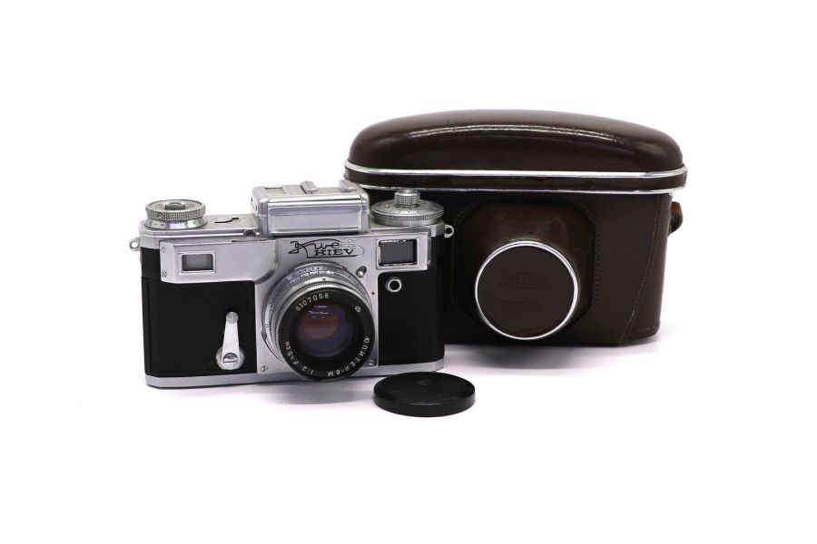 Редкий советский фотоаппарат Киев 4 + Юпитер-8М
