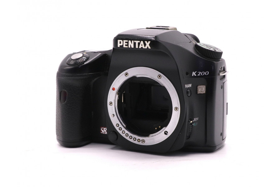 Камера Pentax K200D body (пробег 110140 кадров)