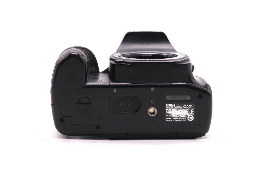 Камера Pentax K200D body (пробег 110140 кадров)