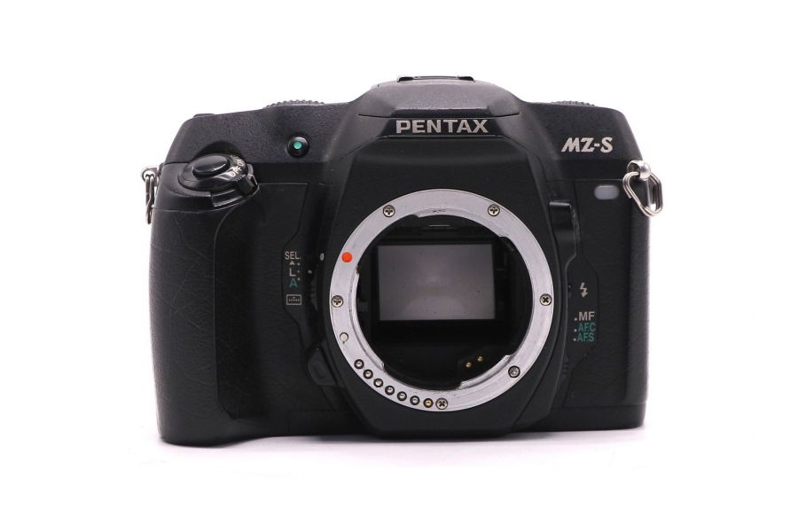 Зеркальная пленочная Pentax MZ-S body