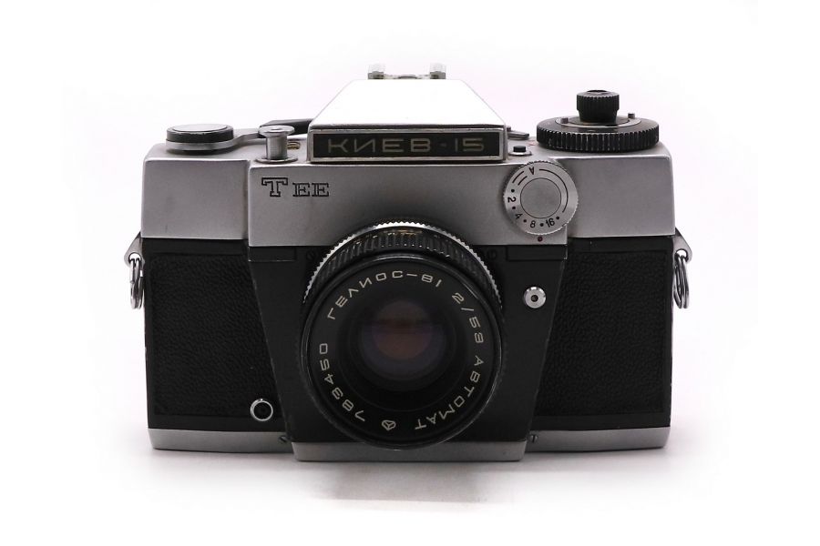 Плёночный зеркальный фотоаппарат Киев 15 Тее kit