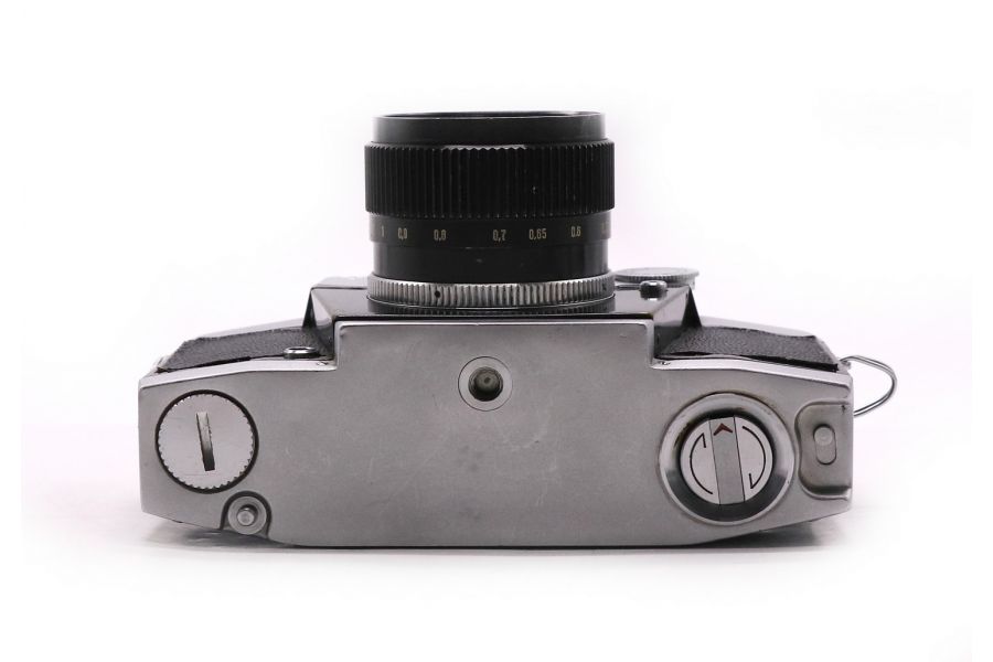 Плёночный зеркальный фотоаппарат Киев 15 Тее kit