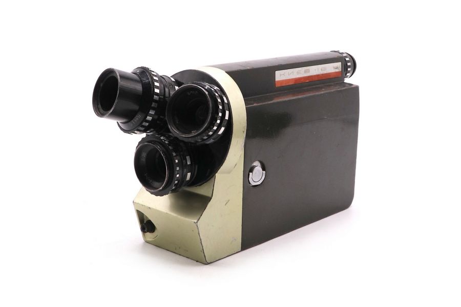 Советская киносъёмочная камера Киев 16У/ Kiev 16У