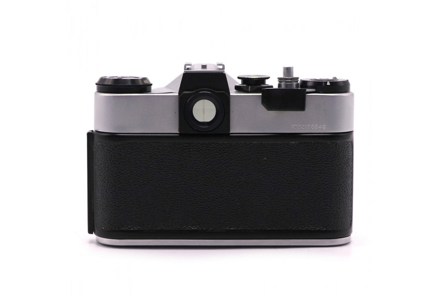 Зеркальная камера Зенит ЕМ kit silver (СССР, 1982)