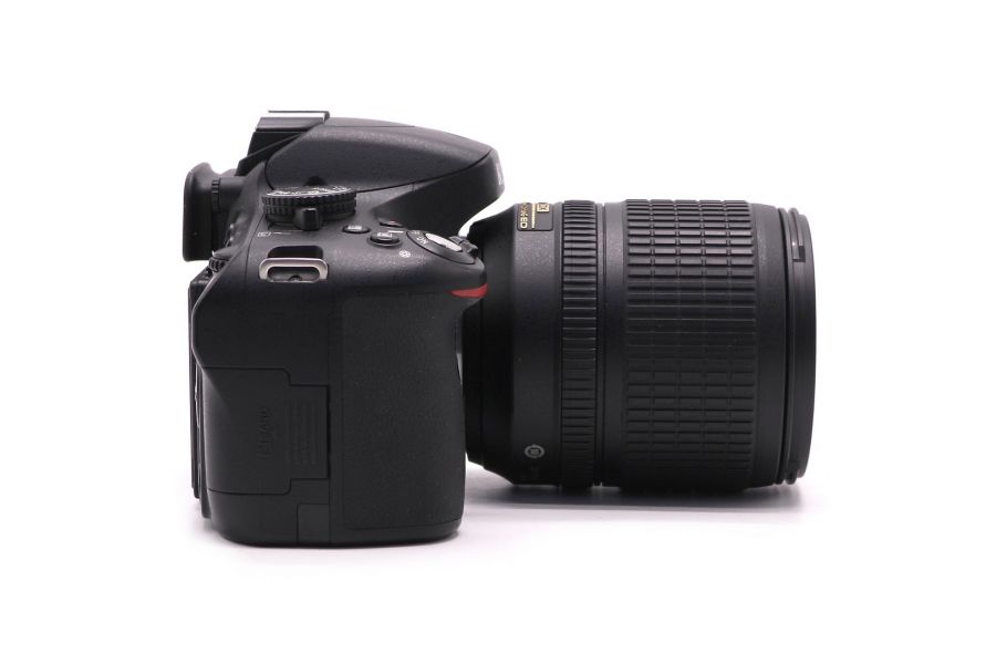 Nikon D5100 kit в упаковке (пробег 4240 кадров)