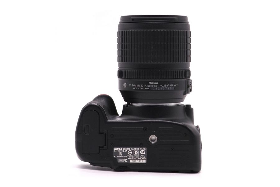 Nikon D5100 kit в упаковке (пробег 4240 кадров)