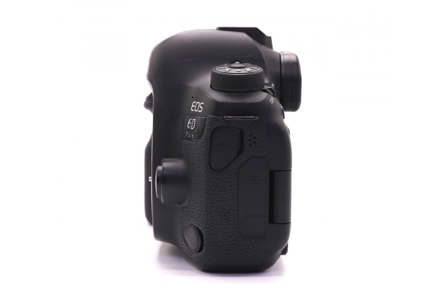 Canon EOS 6D Mark II body в упаковке (пробег 89600 кадров)
