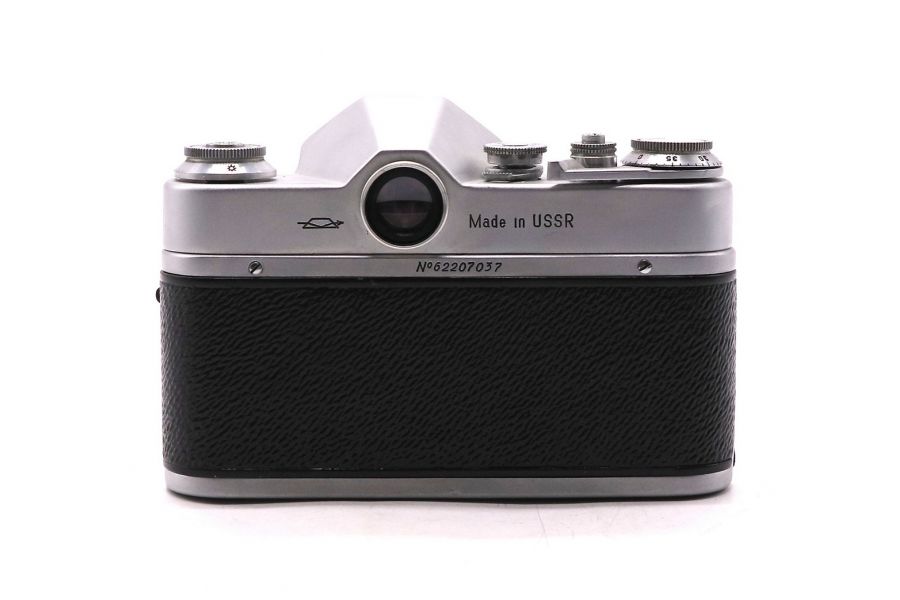 Фотокамера Зенит 3 / Zenit 3 + Гелиос-44 kit (СССР)