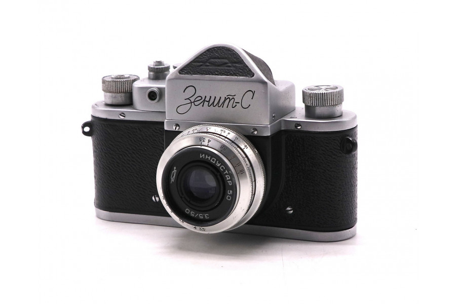 Фотоаппарат Зенит С + Индустар-50 ранний (1956)