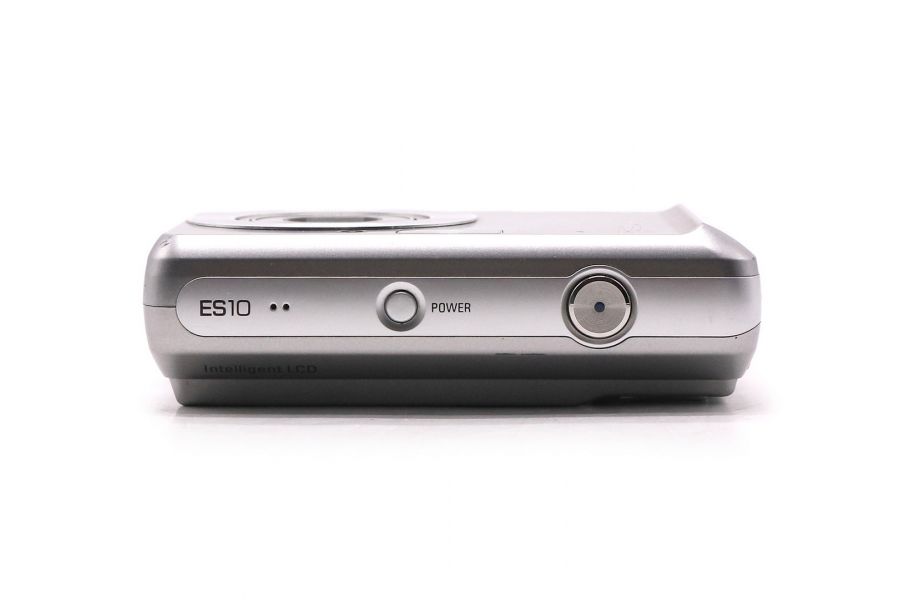 Цифровая фотокамера Samsung ES10 в упаковке