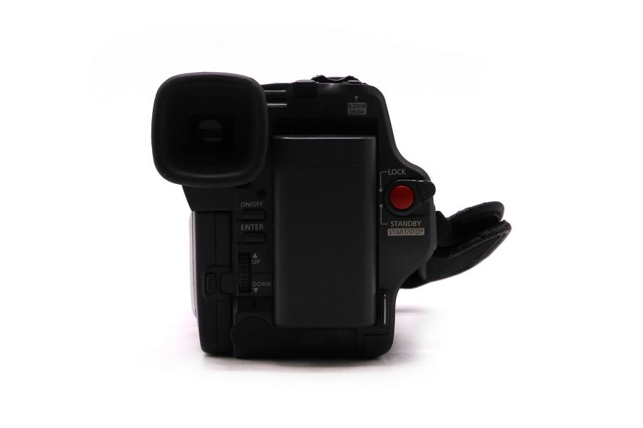 Видеокамера аналоговая Samsung VP-L520 (Korea)