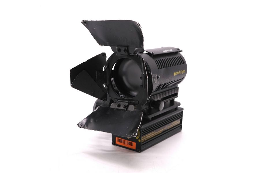 Галогенный осветитель Dedolight DLHM4-300E (150W)