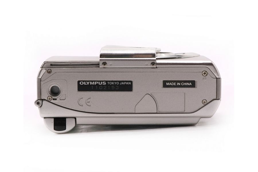 Компактная фотокамера Olympus mju V Metal