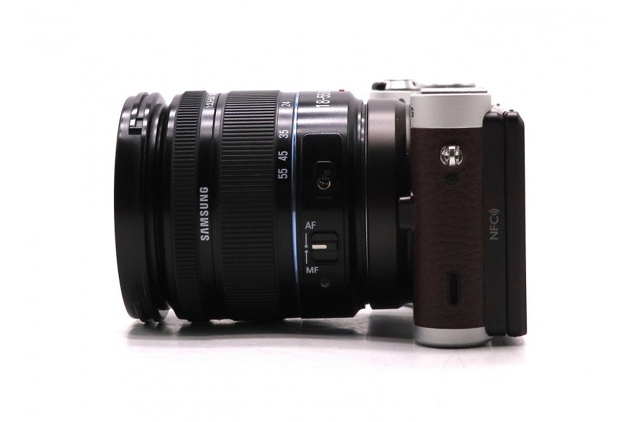Фотоаппарат Samsung NX300 kit в упаковке