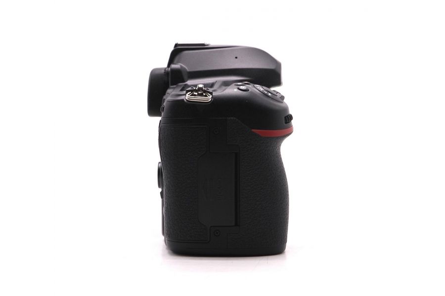 Камера Nikon D780 body (пробег 540 кадров)