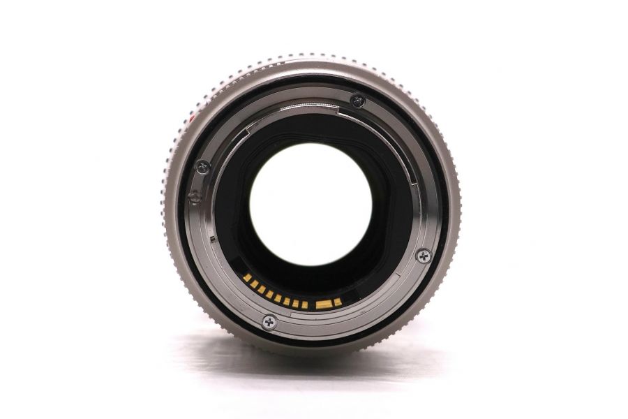 Объектив Canon EF 70-200mm f/2.8L IS II USM в упаковке