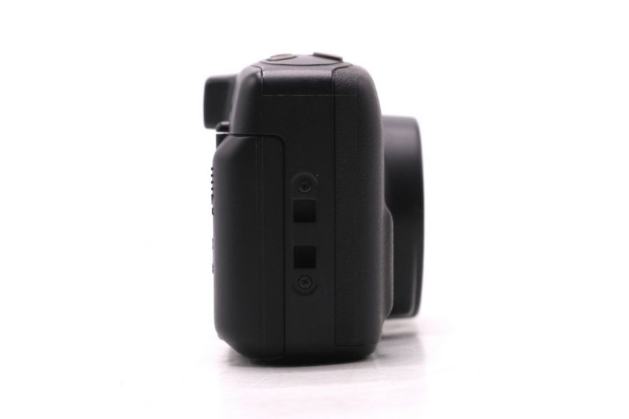 Компактная пленочная камера Nikon Zoom 500 AF