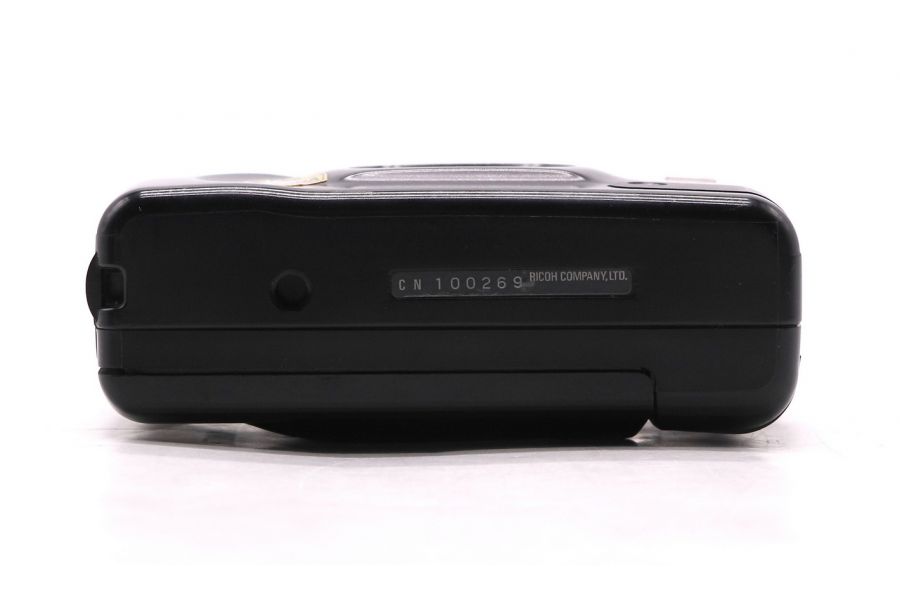 Пленочный фотоаппарат Ricoh FF-8 WR Date