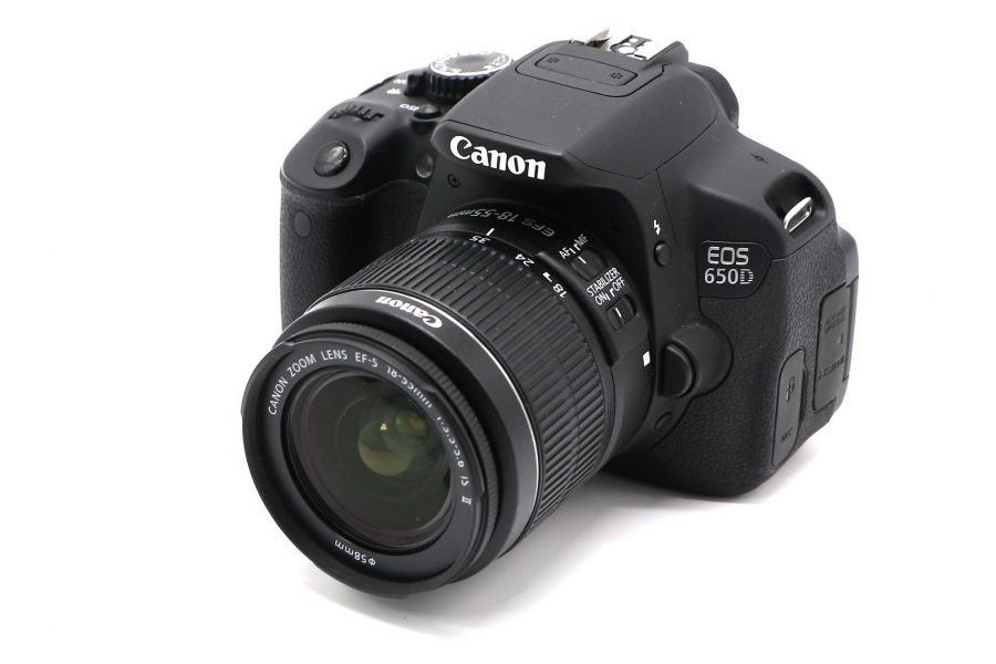 Canon EOS 650D kit в упаковке (пробег 5 кадров)