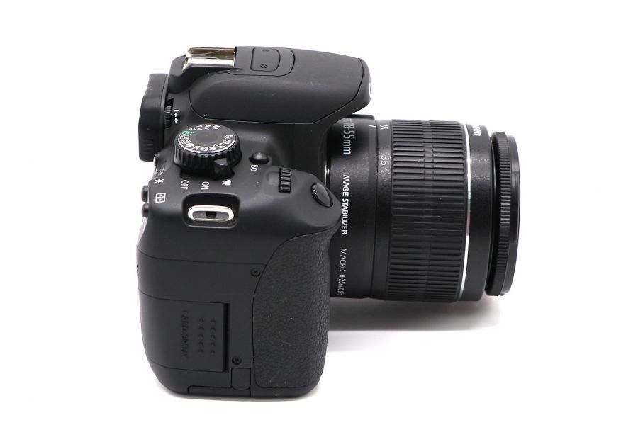 Canon EOS 650D kit в упаковке (пробег 5 кадров)