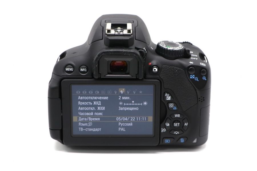Canon EOS 650D kit в упаковке (пробег 5 кадров)