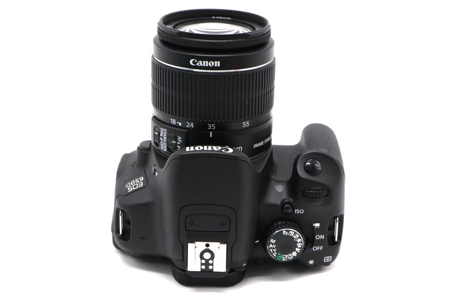 Canon EOS 650D kit в упаковке (пробег 5 кадров)