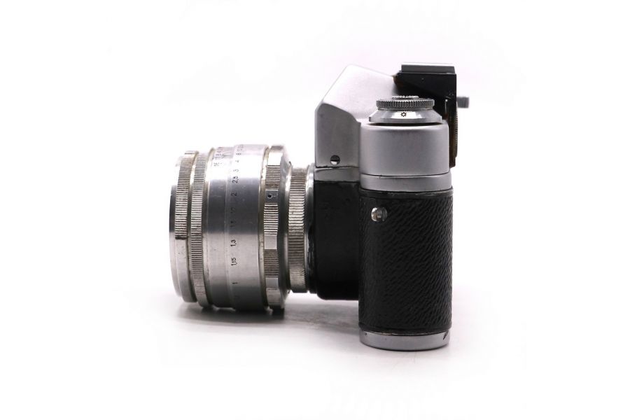 Фотокамера Зенит 3 + Гелиос-44 13 лепестков kit