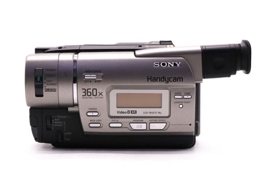 Видеокамера с широким форматом Sony CCD-TR427E