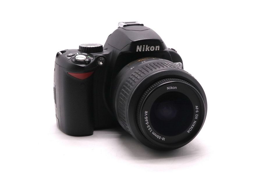 Фотокамера Nikon D60 kit (пробег 13270 кадров)